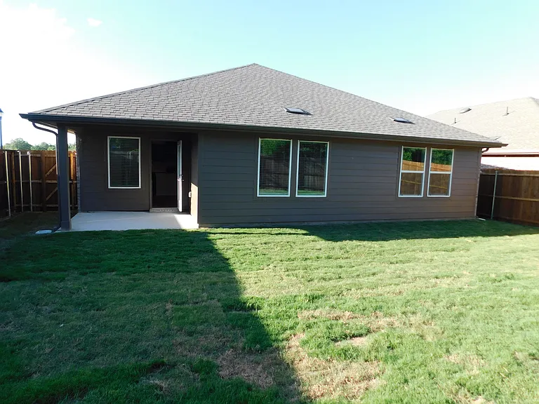 849 Wild Rose Way — Photo 18