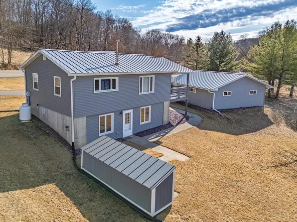 S733 E Redstone Dr, La Valle, WI 53941