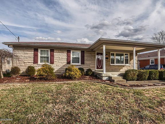 2nd image of 8015 Trillium Dr