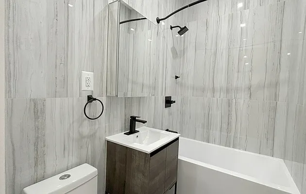 Rented by Rachel Realty | media 17