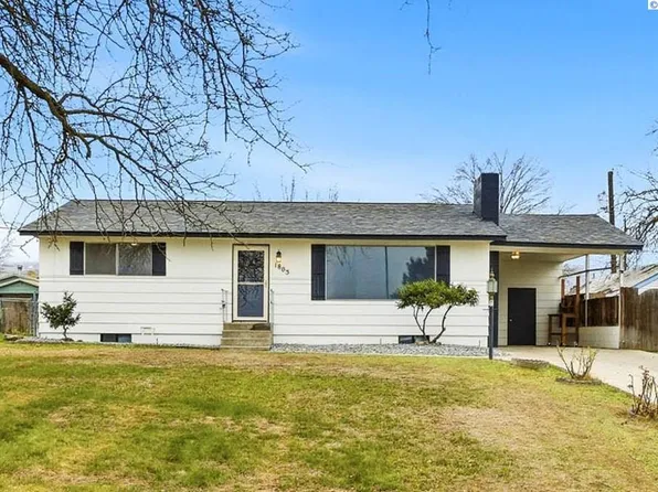 1805 Benson Ave, Prosser, WA 99350
