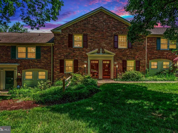 8360 Forrester Blvd #472, Springfield, VA 22152