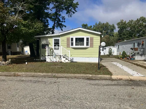 173 Brighton Rd #Br173, Barnegat, NJ 08005
