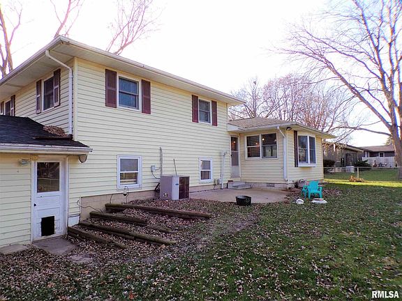 4th image of 1221 Klein Ave