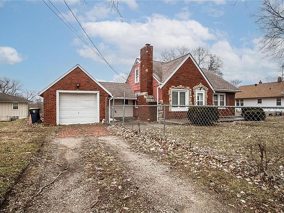2nd image of 5724 Bennington Ave