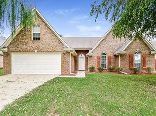 2848 Pinnacle Dr, Southaven, MS 38672