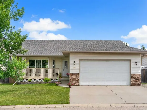 438 Carriage Lane Cross, Carstairs, AB T0M 0N0