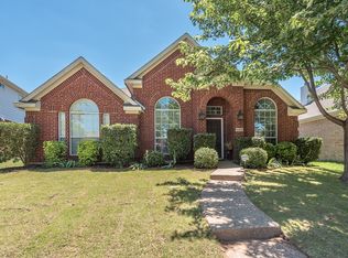 5625 Overland Dr, The Colony, TX 75056