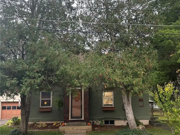 101 Maple Grove Rd, Syracuse, NY 13209