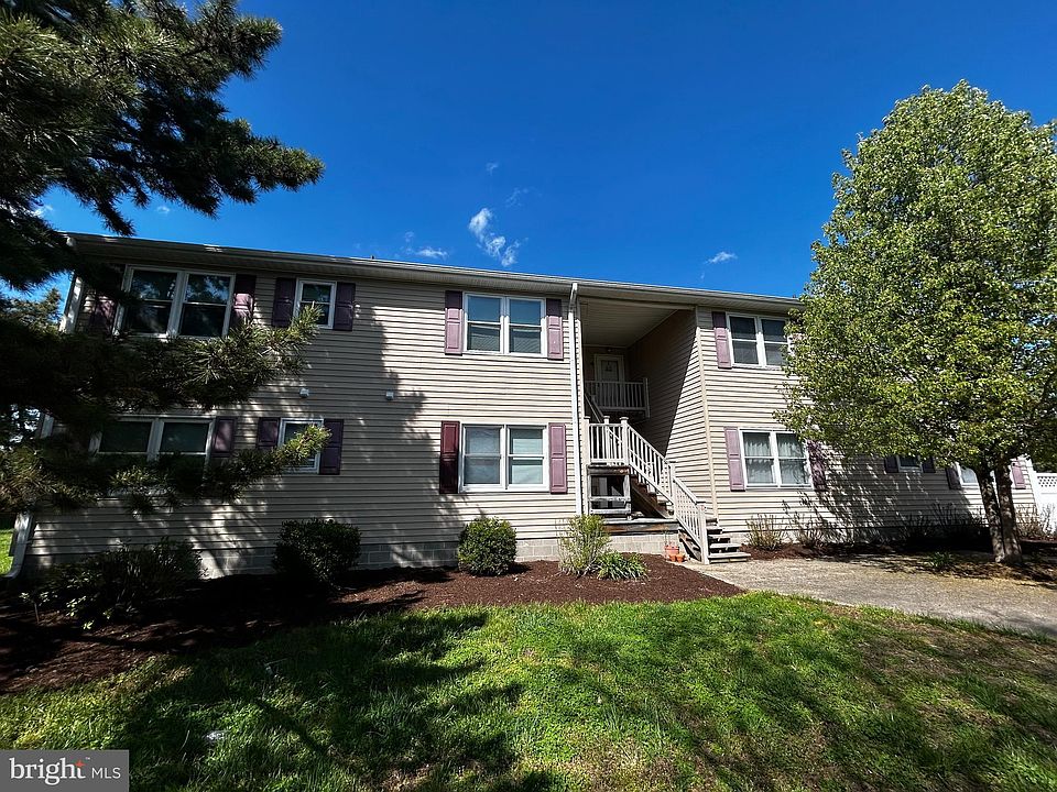 1st image of 33672 Briar Ct N #1D
