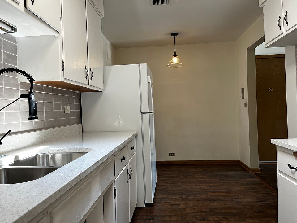 New Faucet and Countertops
