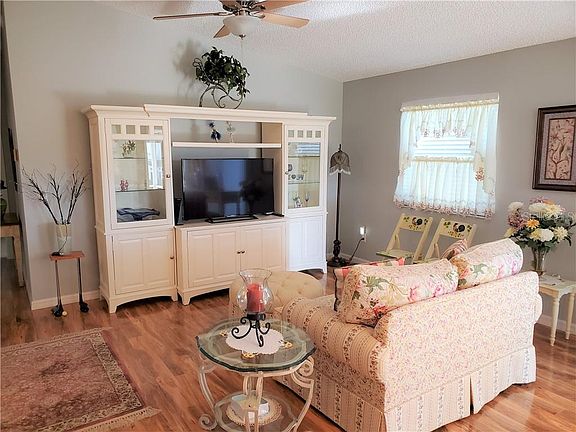 2nd image of 17315 SE 82nd Pecan Ter