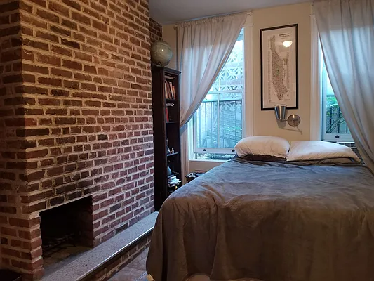 Rented by Frank Valvo Real Estate | media 13