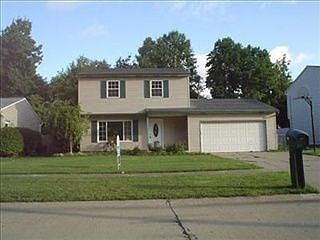 1st image of 512 Hickory Ln