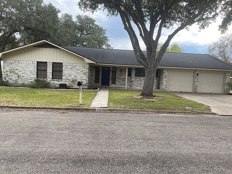 1st image of 312 Hessler Dr