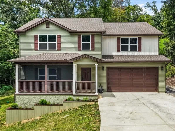 1836 Big Buck Ln, Sevierville, TN 37876