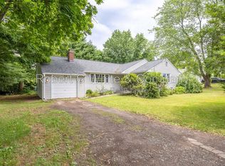 42 Mountain Ave, Bloomfield, CT 06002