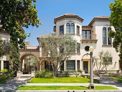448 S Oakland Ave Unit 11, Pasadena, CA, 91101