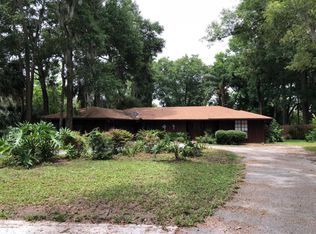 5489 Fern Creek Dr N, Jacksonville, FL 32277