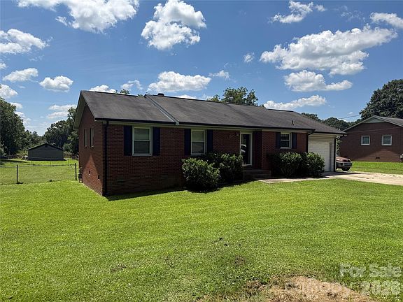 3rd image of 1507 Dallas Cherryville Hwy