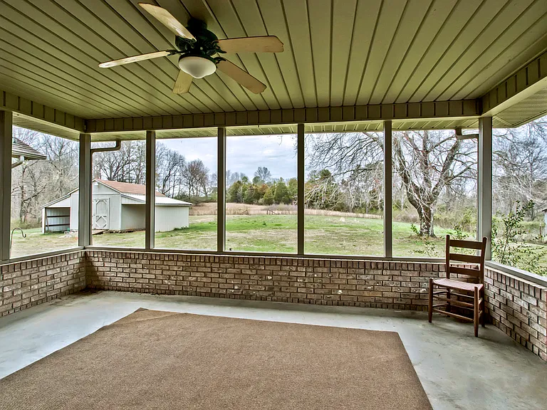 3005 Old Hollow Rd — Photo 17