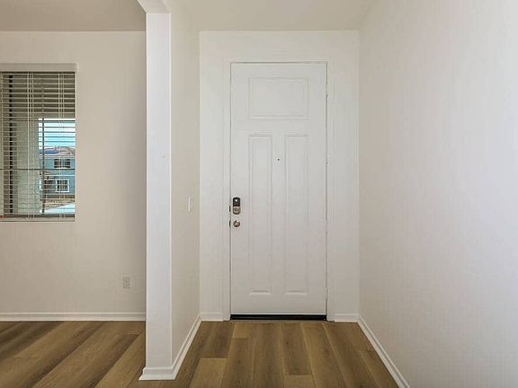 5th image of 27068 Basalt Dr