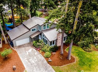 707 Seamount Dr, Port Angeles, WA