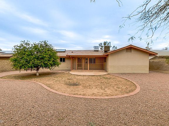 2nd image of 627 E Kael Cir