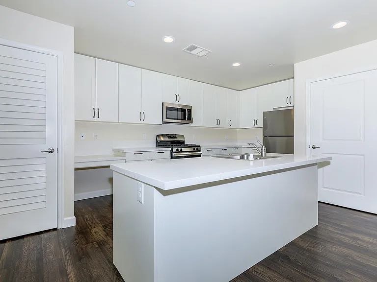 Tempranillo Apartments — Photo 20