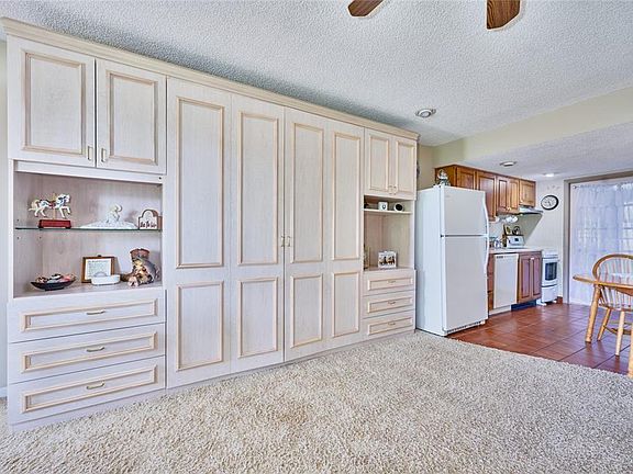 3rd image of 3200 River Ranch Blvd #160