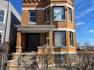6045 S Marshfield Ave, Chicago, IL 60636