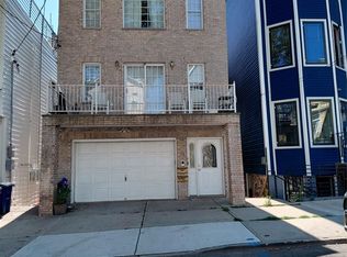 128 Randolph Ave #2, Jersey City, NJ 07305