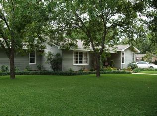 2010 Southside Dr, Brownwood, TX 76801