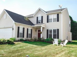 1935 Northgate Cir, Akron, OH 44320
