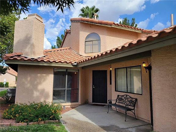4th image of 2700 Campo Verde Dr
