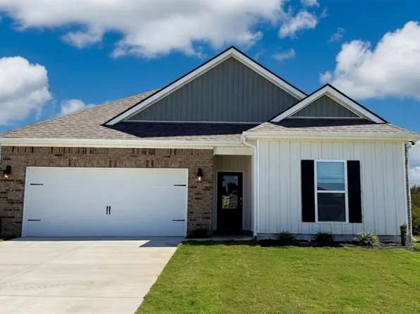 165 Kipling Dr, Oakland, TN 38060