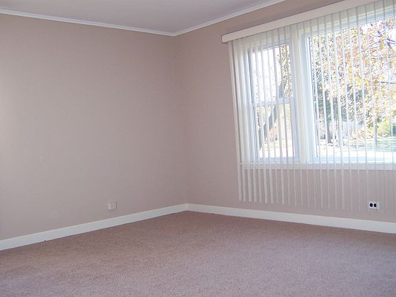 4th image of 1251 Arbor Ave