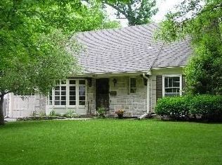 4211 W 68th Trl, Prairie Village, KS 66208