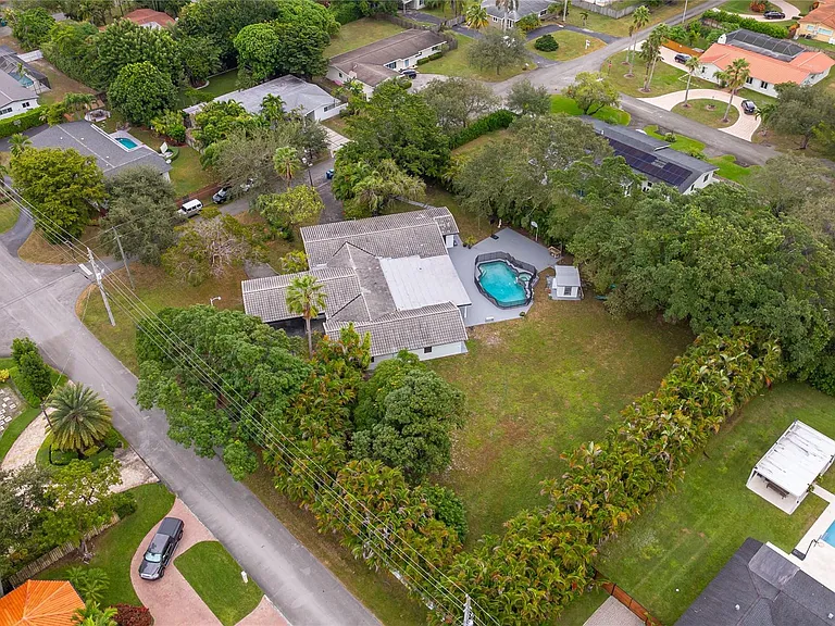 13401 SW 83rd Ave — Photo 62
