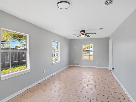 2nd image of 3529 W Roosevelt St