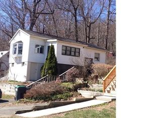 341 Jersey Ave, Greenwood Lake, NY 10925
