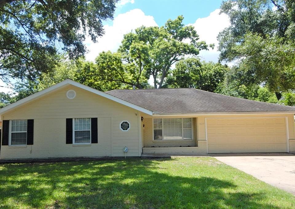 1st image of 9617 Westview Dr