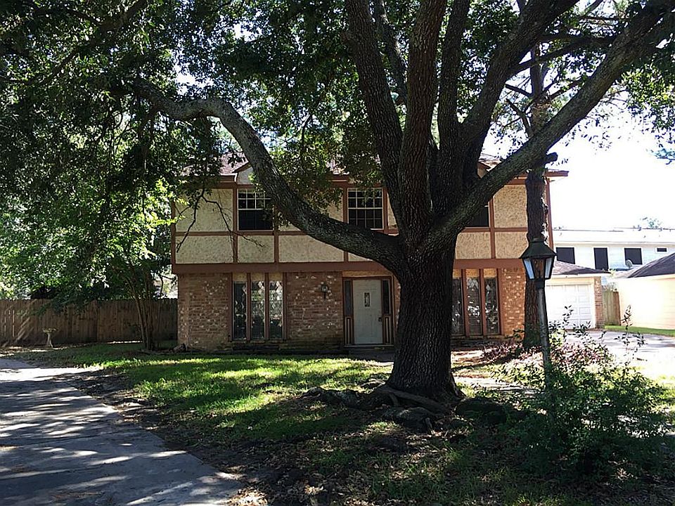 1st image of 4807 Spanish Oak Dr
