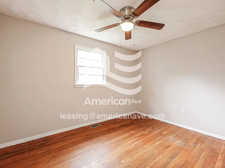 16293_014_bedroom_13.jpg