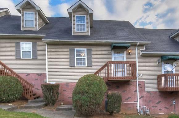 1st image of 703 Cambridgeshire Ct