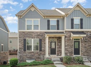 2033 Birchside Dr, Charlotte, NC 28205