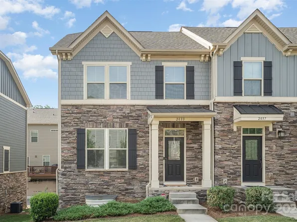 2033 Birchside Dr, Charlotte, NC 28205