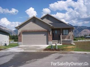 1003 Park Springs Cir, Pleasant View, UT 84414