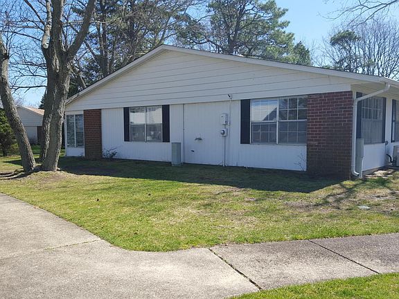 5th image of 1259D Argyll Cir #100D