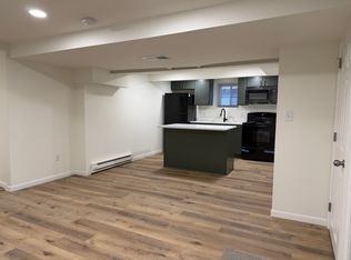 710 S Wildwood Ave #3, Kankakee, IL